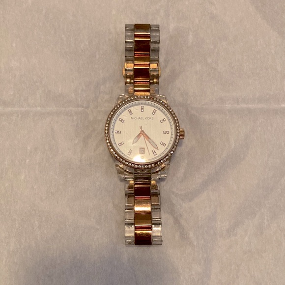 Michael Kors Womens Watch - Picture 2 of 2